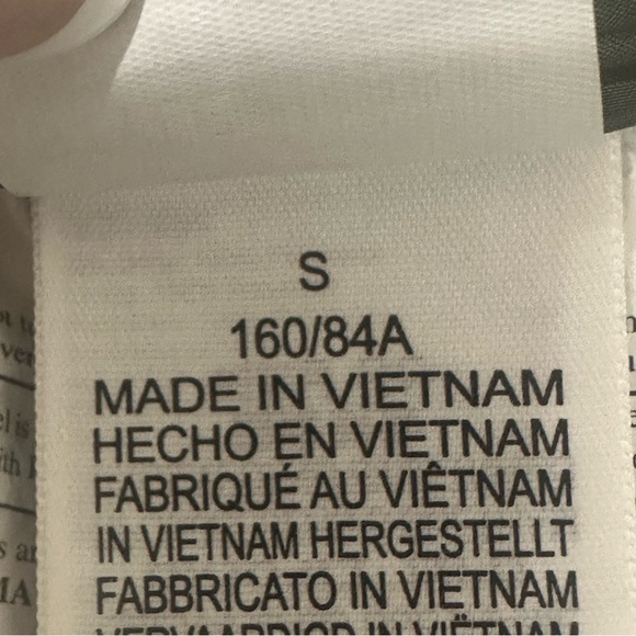 Marmot Peyton Reversible Vest Green - Picture 6 of 7